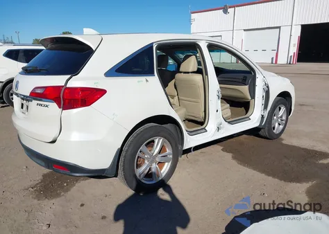 2015 Acura Rdx z USA, uszkodzony, nr VIN 5J8TB3H53FL005226